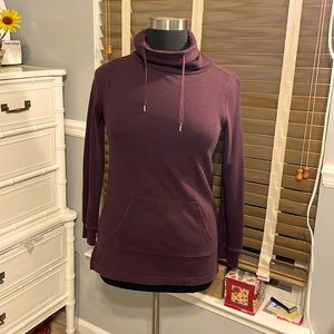 GAP Pullover hoodie. SIZE S